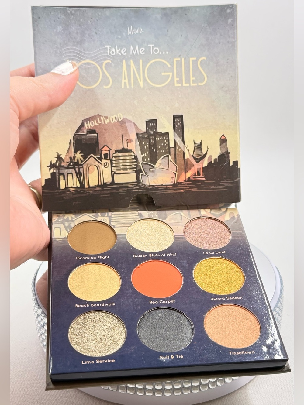 Mavi 9-Shade Eyeshadow Palette — Gold, Orange, Bronze, Black, Silver